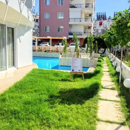 Holiday House Antalya