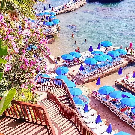 Holiday House Antalya